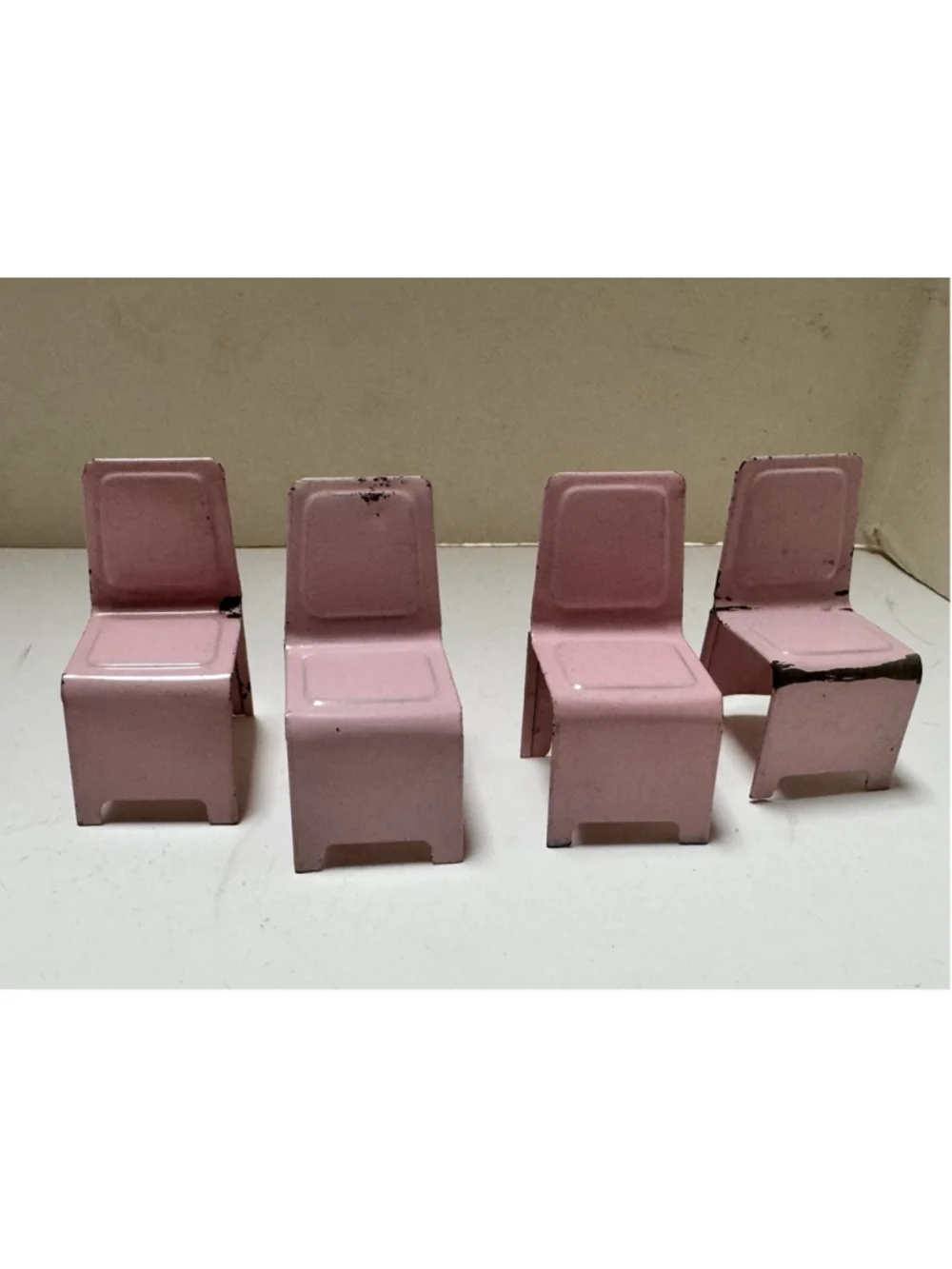 Vintage MCM Tin Litho Dollhouse Miniatures Table w/ 4 Chairs Pink Japan